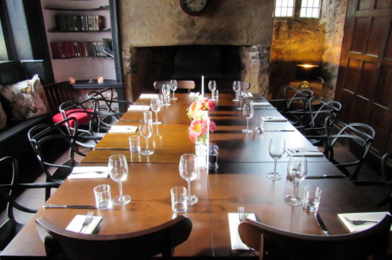 The Old Vicarage Hotel & Restaurant Bridgwater Exterior photo The dining room at the restaurant